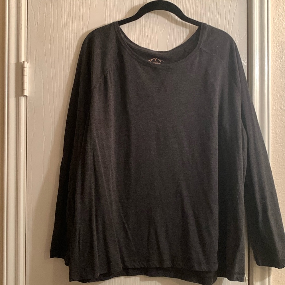 Blue Mountain Women’s Sleep shirt